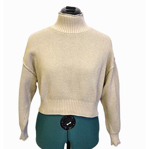 Free People Beach Chunky Cropped Sweater‎ Beige Long Sleeve Mock Neck XS - Picture 1 of 8